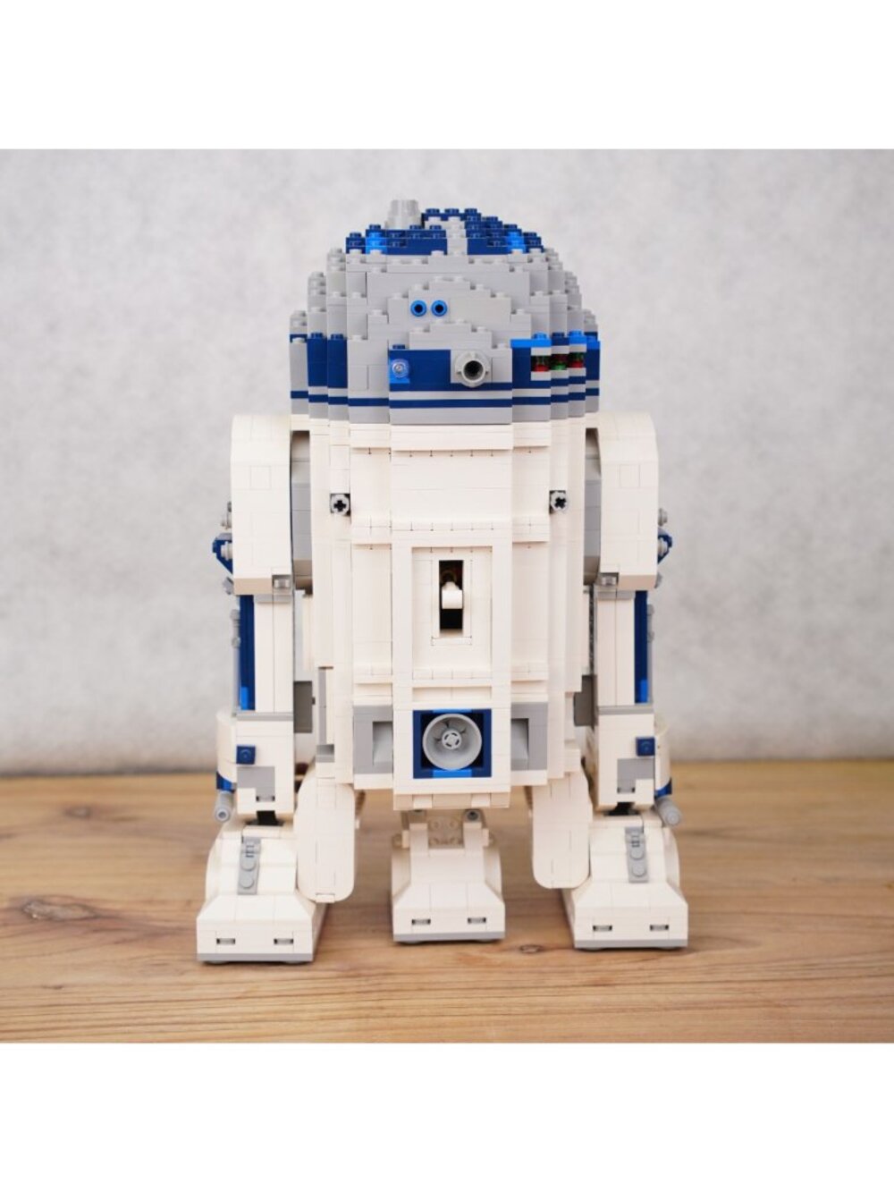 Lego Star Wars R2-D2 10225 Complete No Instruction, Box & Mini Figures Read - Picture 3 of 11